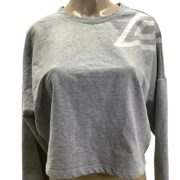 Umbro Grey Crop Size XXL Sweatshirt. Preowned - Picture 1 of 6